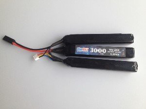 АКБ BlueMAX 11.1V Lipo 2600mAh 20C triple 3x (10x20x128) М-серия цевье, приклад