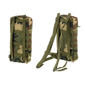 8FIELDS MOLLE type tactical hydration pack - woodland